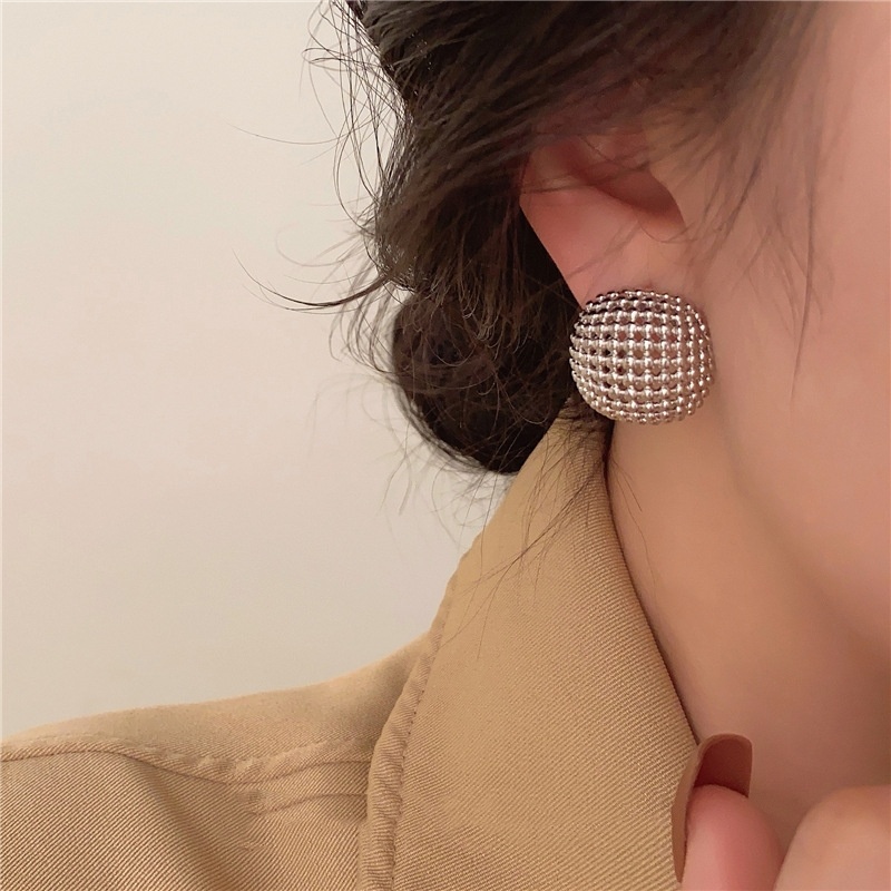 Hong Kong Style Design Hollow Mesh Metal Square Stud Earrings - Image 4